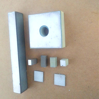 Éléments de rectangle en céramique piézoélectrique Fabricant piézocéramique