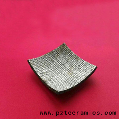 transducteur piézoélectrique en matériau composite pour la mesure par ultrasons